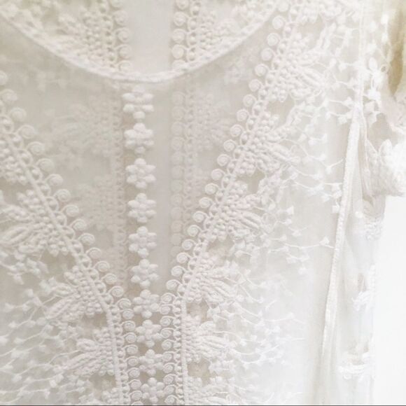 Sundance Cream Lace Top Size Medium - Picture 3 of 5
